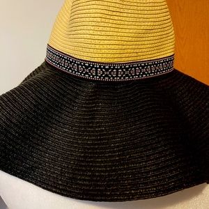 Tribal bucket hat